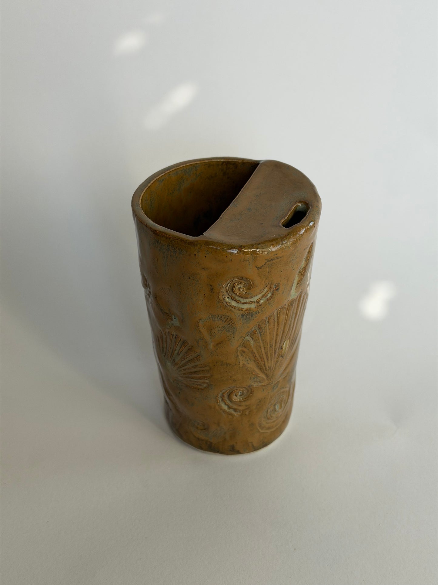 Sandy Seashell Handmade Ceramic Travel Mug