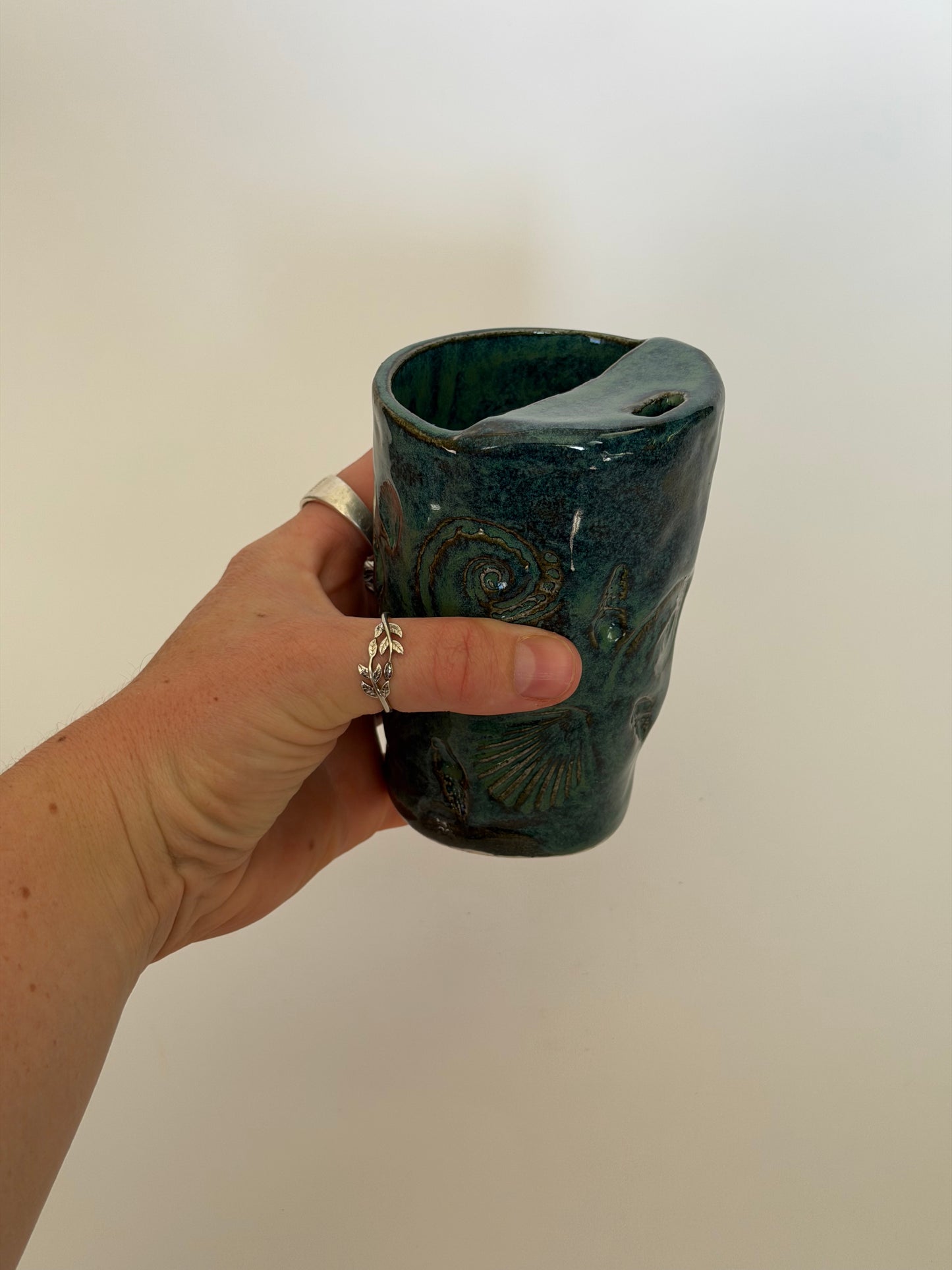 Deep Blue Seashell Handmade Ceramic Travel Mug