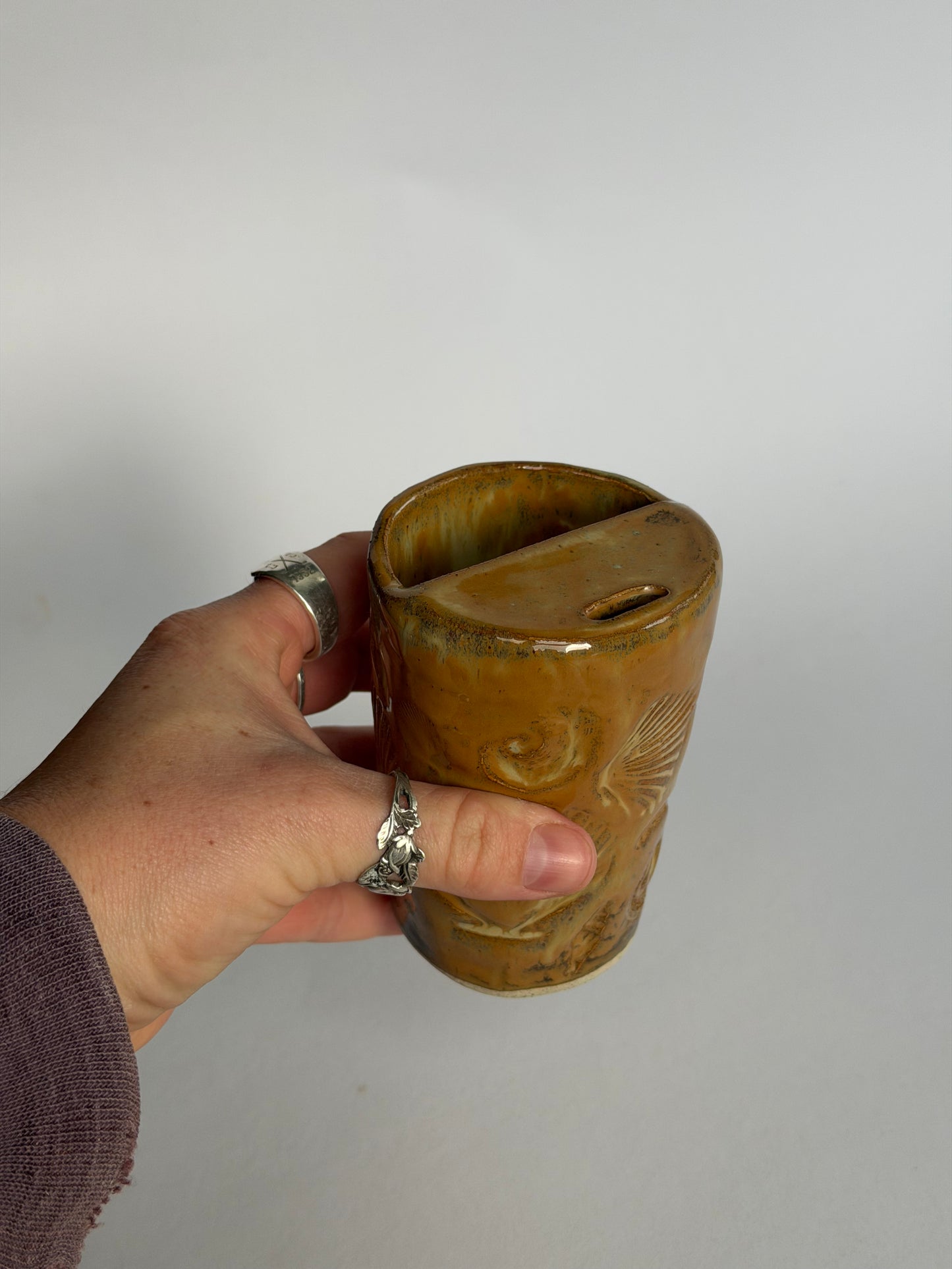 Sandy Seashell Handmade Ceramic Travel Mug